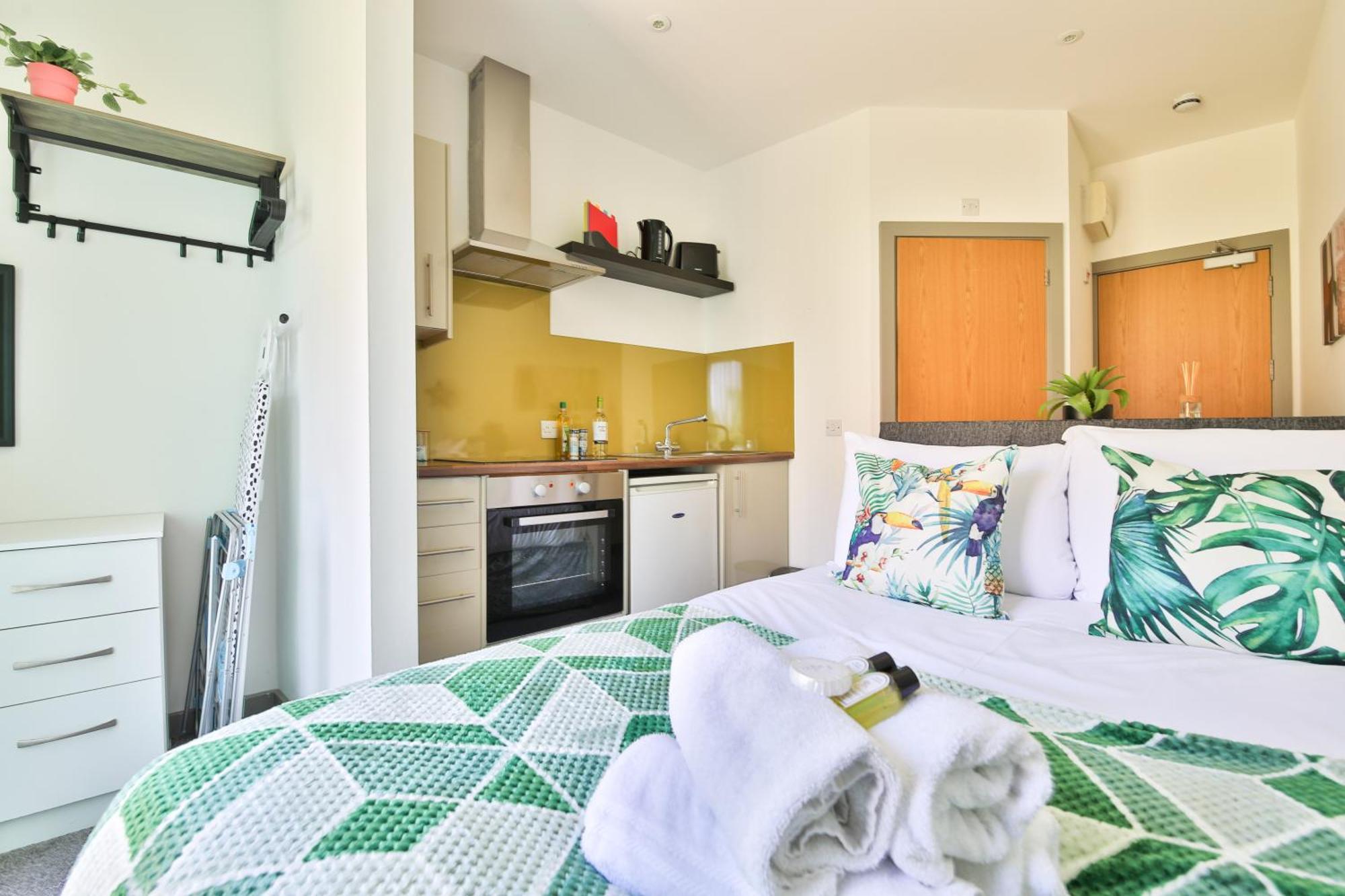 Princess Lofts City Centre Studios With Nespresso Coffee Machines & New Fast Wifi By Stayright Swansea Exterior foto