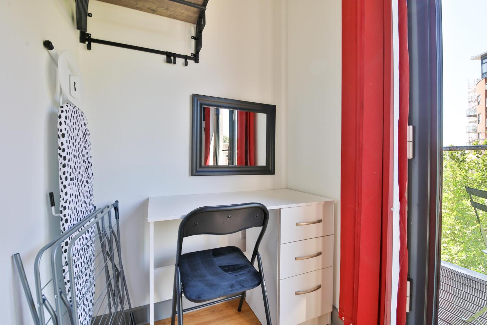 Princess Lofts City Centre Studios With Nespresso Coffee Machines & New Fast Wifi By Stayright Swansea Quarto foto